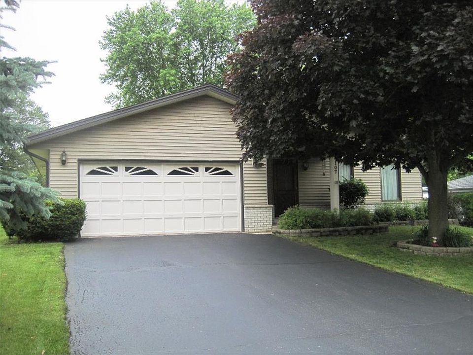 2nd image of 107 Conrad Ln