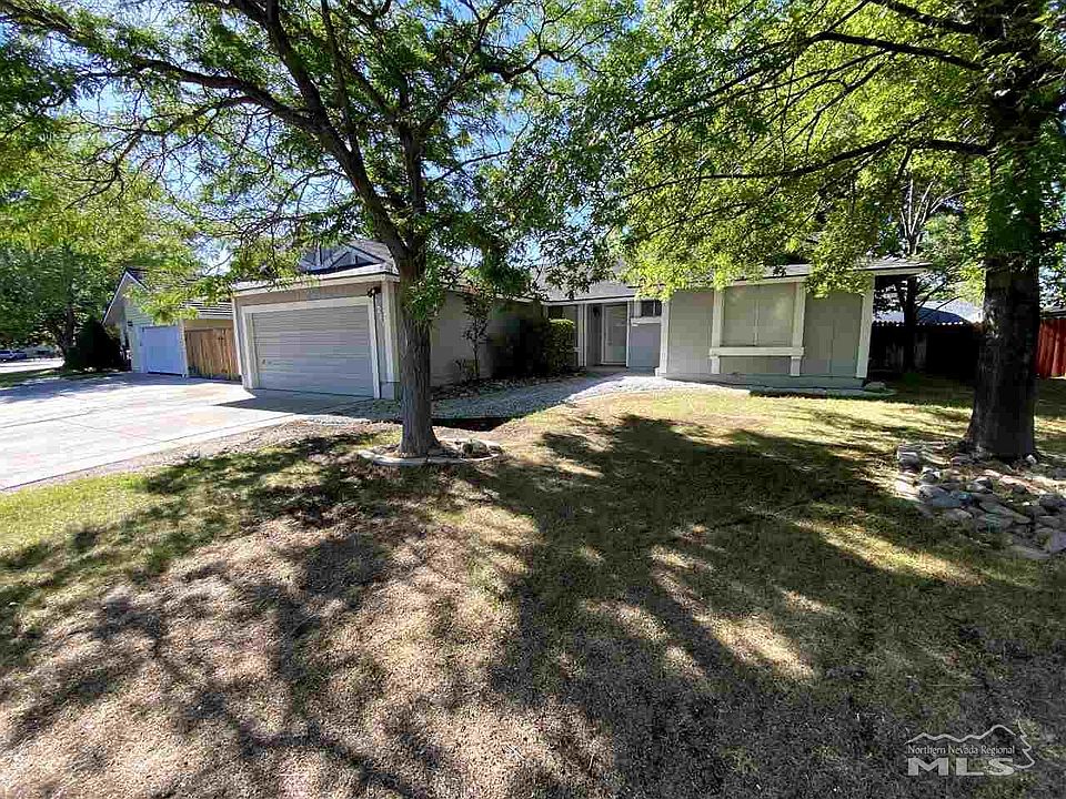 1st image of 1241 Coachman Dr