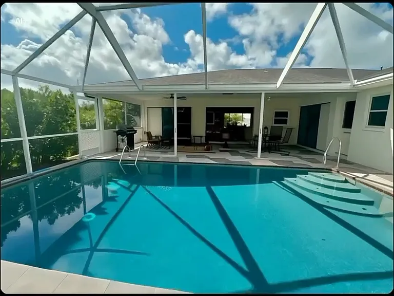 1535 Ultramarine Ln — Photo 30