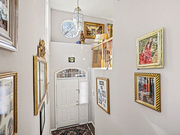 2nd image of 21512 Tamarack Ridge Sq