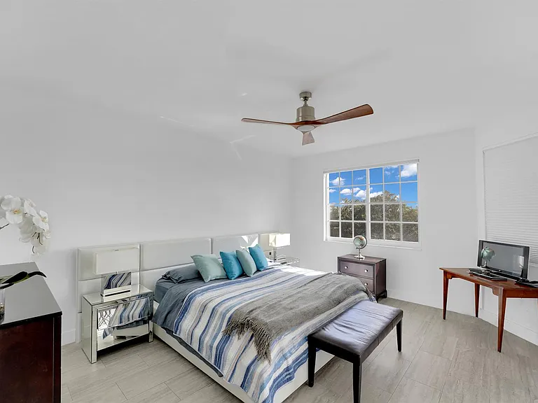 4114 W Palm Aire Dr #146B — Photo 29