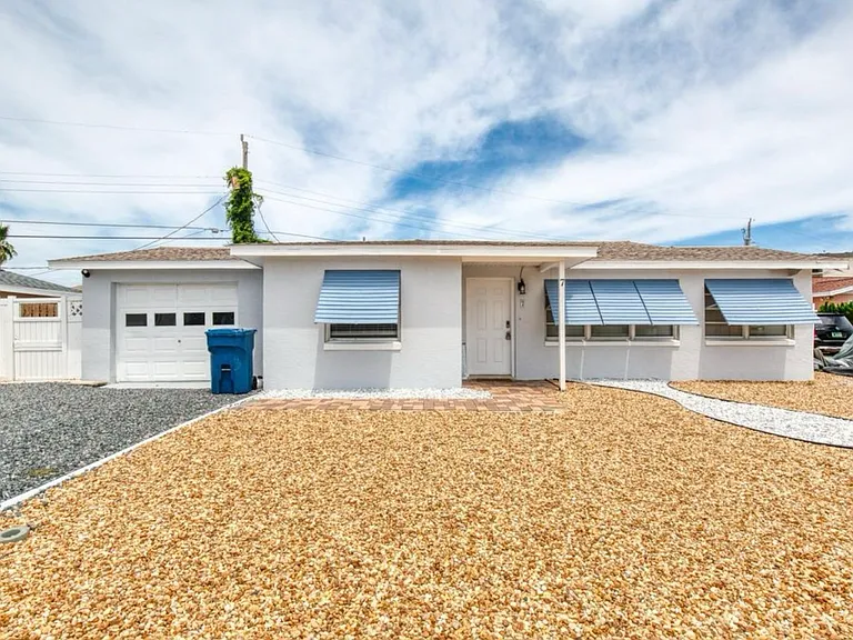 7 San Jose Cir — Photo 1