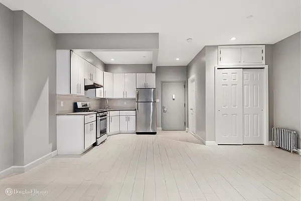 Rented by Douglas Elliman | media 21