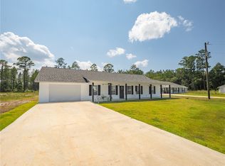 81 Red Hawk Ct, Waynesville, GA 31566