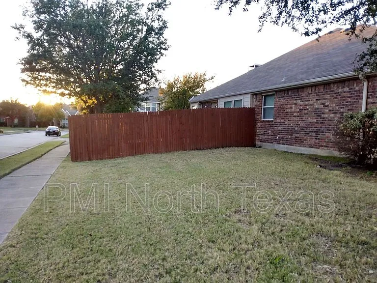 12421 Bruschetta Dr — Photo 18