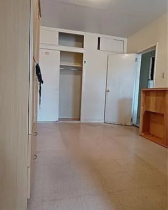 4th image of 877 58th St