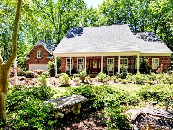 4 Newman Ct, Williamsburg, VA 23188