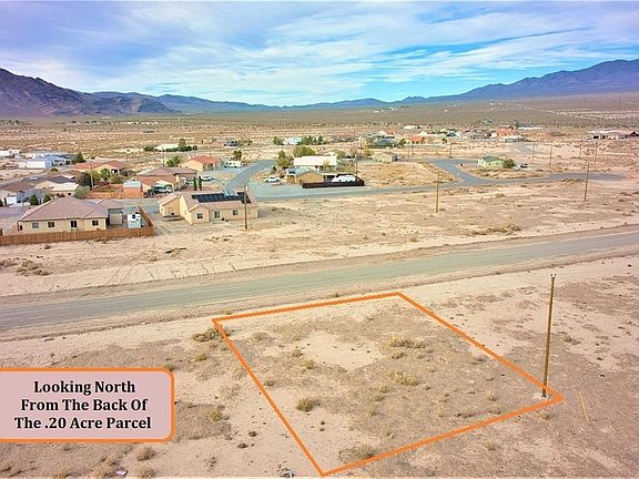 4th image of 601 W Nikki Way