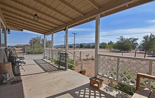 21825 Thunderbird Road - 1 — Photo 2