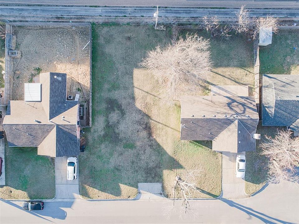 1st image of 132 SW 16th St Lot 9