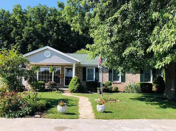 679 E Indiana Ave, Spencer, IN 47460