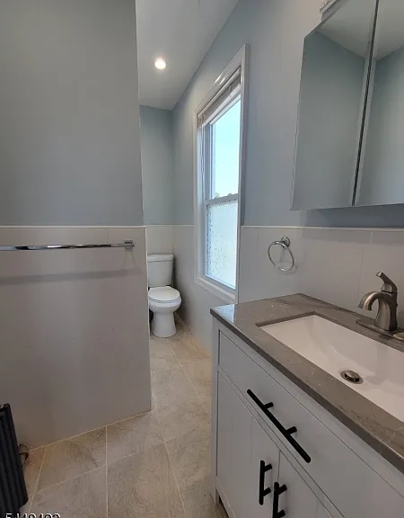 712 W Blancke St — Photo 5