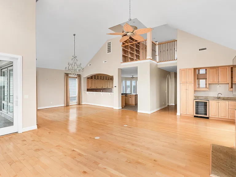 882 W Ocean View Ave — Photo 55