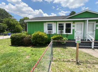 418 Lake Ave, Spring Lake, NC 28390