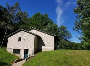 W3923 Severson Coulee Rd, Mindoro, WI 54644