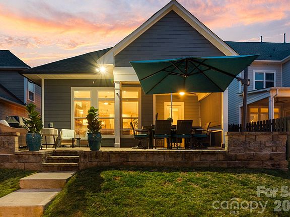 3rd image of 11637 Miller Rd