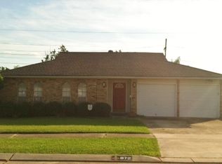 872 Hickory St, Gretna, LA 70056