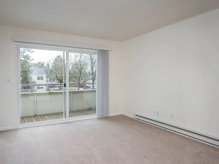 Gateway Terrace — Photo 13