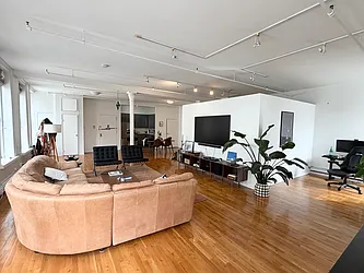 122 Duane Street, #4A