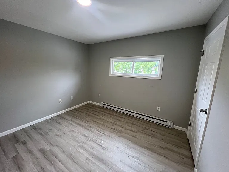 344 Pear St — Photo 11