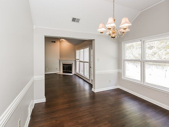 5th image of 8676 Tropicana Dr N