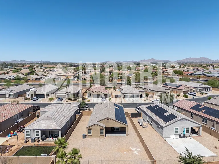 1153 E Gabrilla Dr — Photo 40