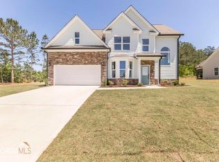 206 Heathwood Dr, Macon, GA 31206
