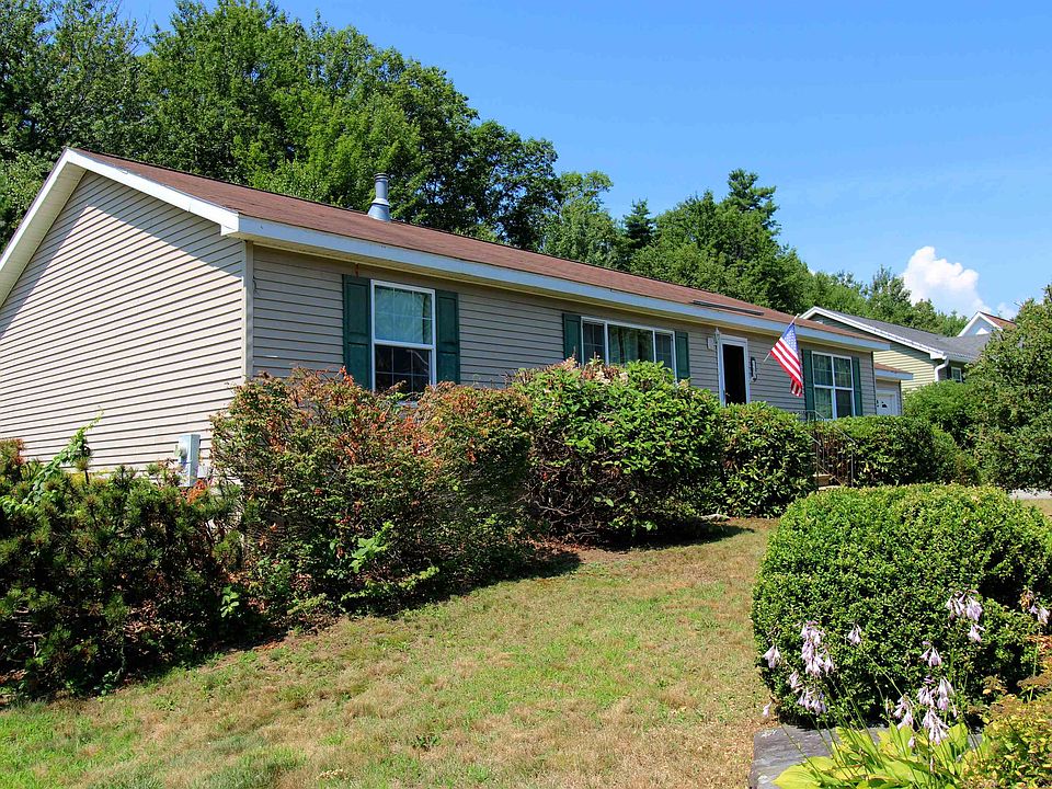 2nd image of 62 Silvertail Road