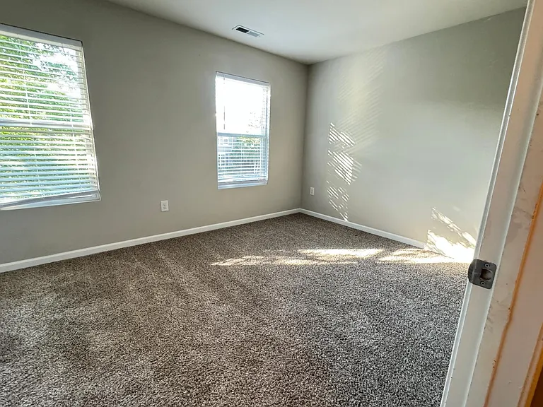 6622 Morgantown St — Photo 7