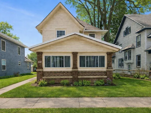 433 Adams St SE, Grand Rapids, MI 49507