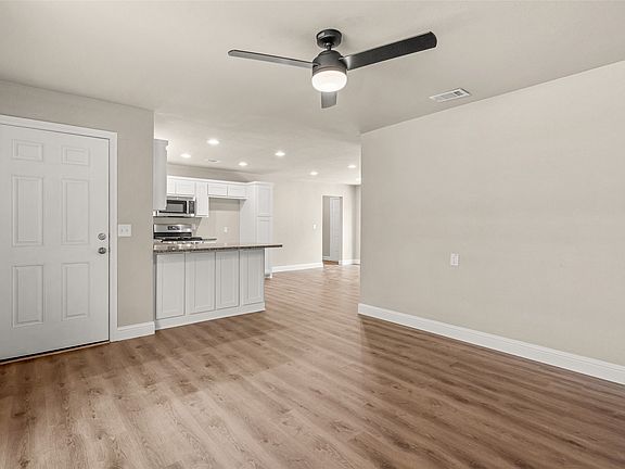 5th image of 6402 Claude Ct