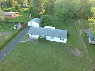 3469 Hedgely Rd, Springfield, OH 45506