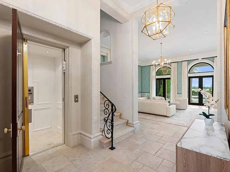 3240 N Flagler Dr — Photo 19