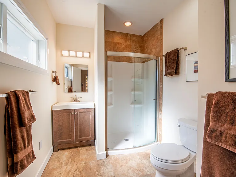 63 Gardiners Ln — Photo 10
