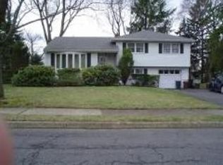14 Berkley Ct, Wayne, NJ 07470