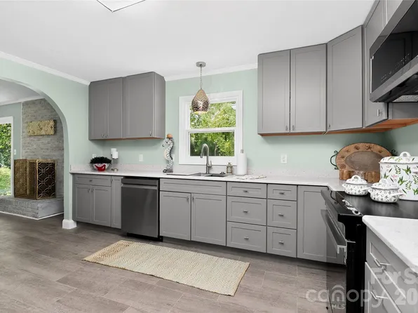 2018 Country Ct, Rock Hill, SC 29732