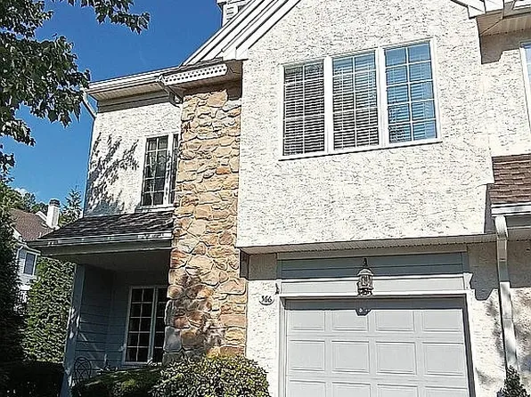 366 Bristol Cir, Exton, PA 19341