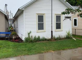 772 E 2nd St, Winona, MN 55987