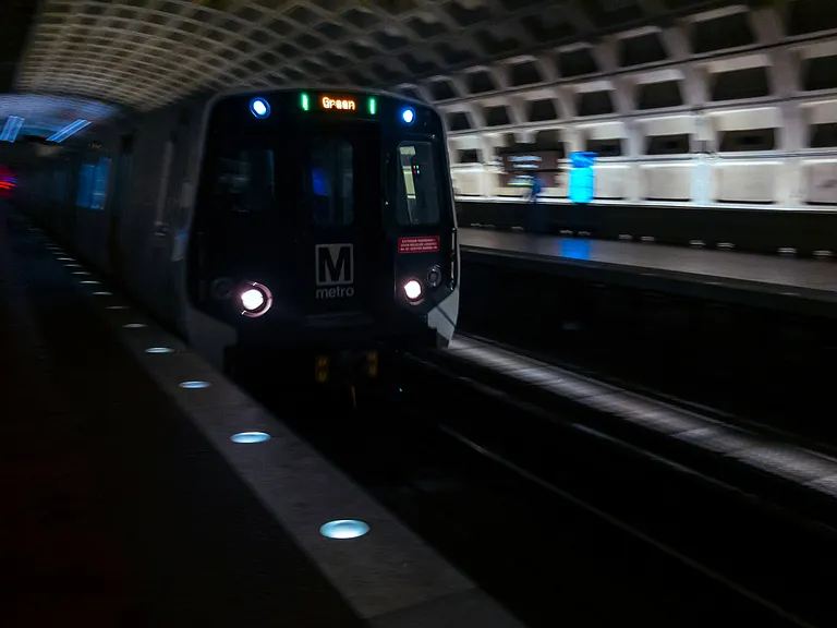 Easy access to Metro