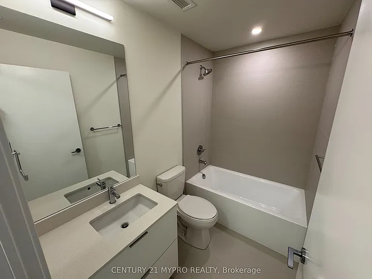 89 Church St #1010 — Photo 12