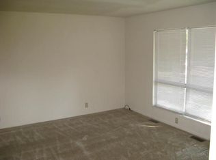 2032 Blue Ridge Dr, Terre Haute, IN 47802