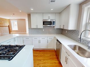 911 Monroe St NW APT 3, Washington, DC 20010