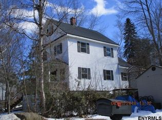 24 James St, Saranac Lake, NY 12983
