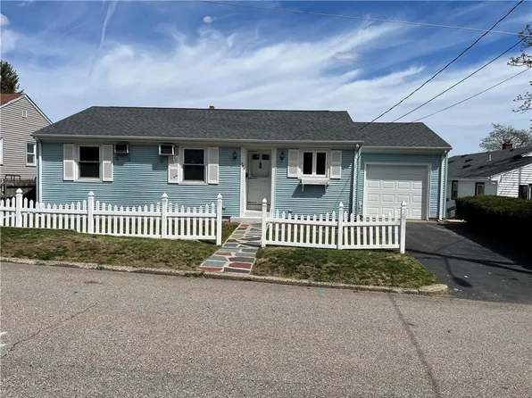 394 Buchanan St, Pawtucket, RI 02860