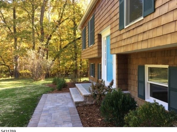 67 River Rd