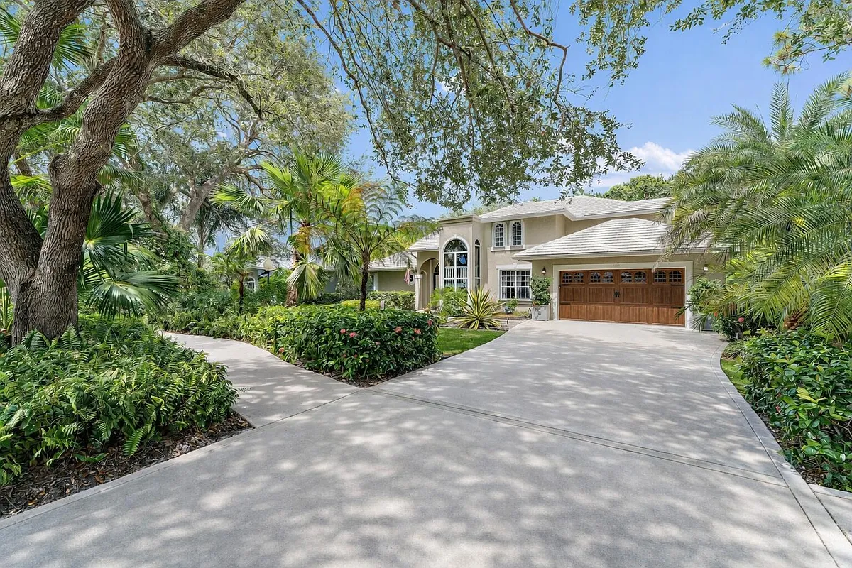 Building Photo - 19115 SE Coral Reef Ln