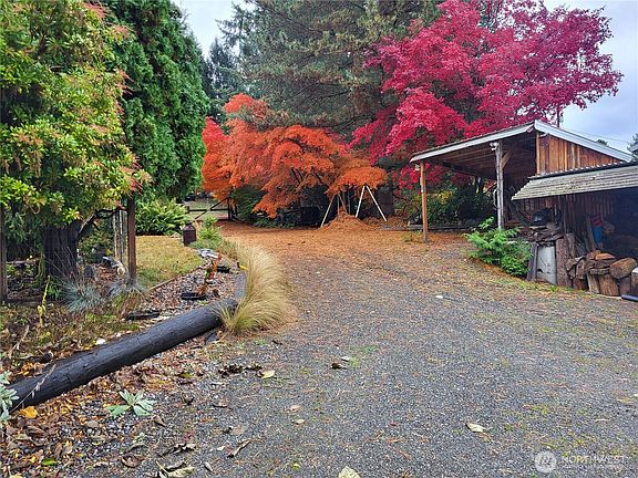 5th image of 4220 142nd Avenue NE