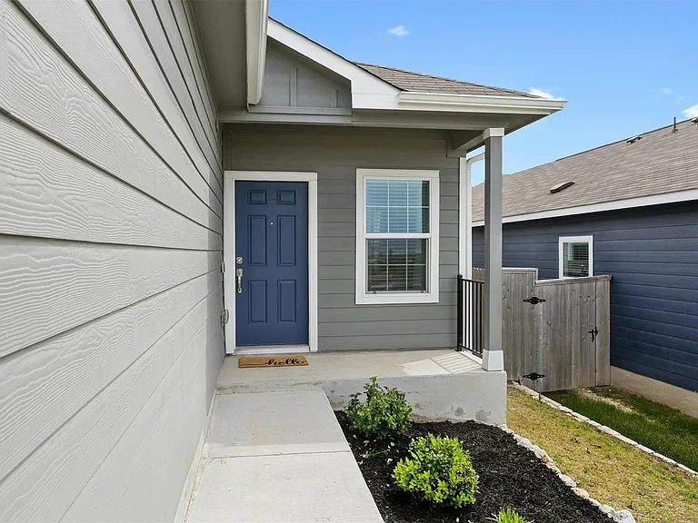 221 Barbary Coast Ln — Photo 3