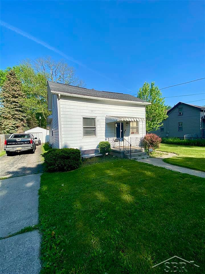 1900 Avon St, Saginaw, MI 48602 Zillow