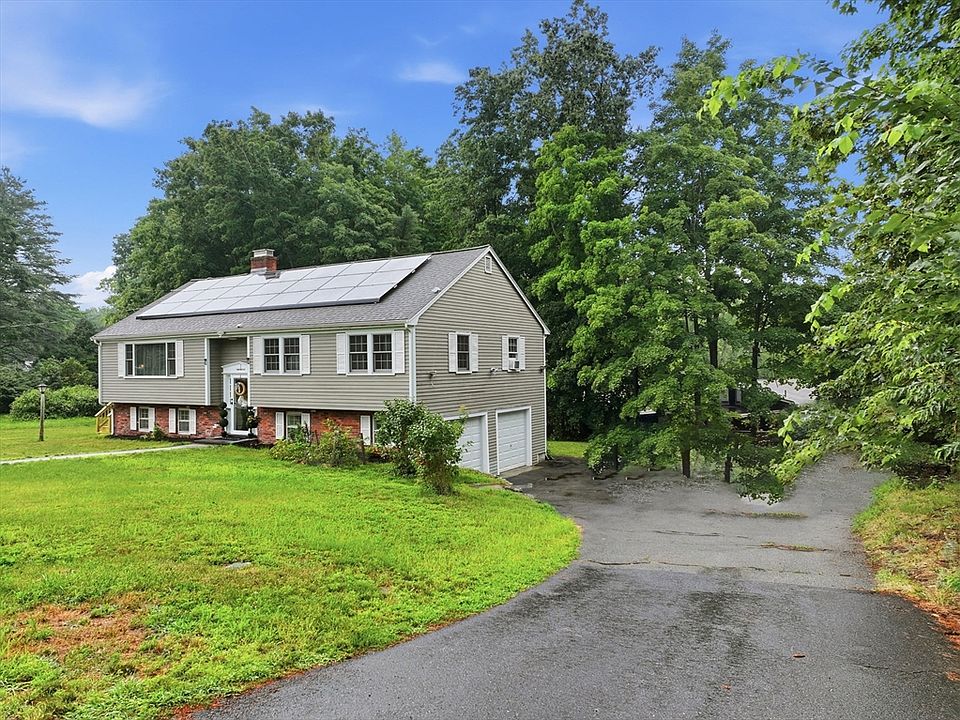 1st image of 7 Cherry Ridge Rd